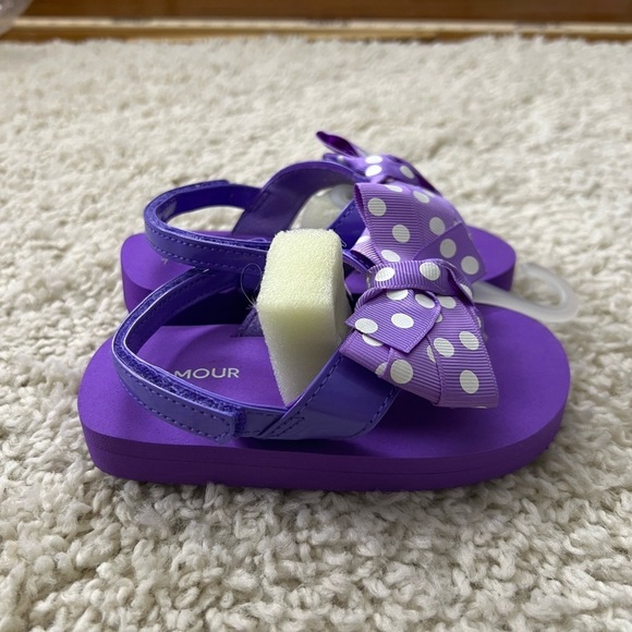 Girls Size 7 L'Amour Purple Polka Dot Flip Flops NIP - Picture 5 of 7